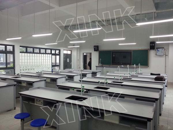 <a href='http://hzshdk.com/chanpin/53-1.html' target='1' style='font-size:18px; font-weight:bold; color:#000000;'>科學實驗室</a>