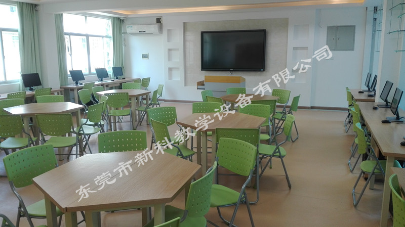 <a href='http://hzshdk.com' target='1' style='font-size:14px; font-weight:bold; color:#0080ff;'>創(chuàng)客實(shí)驗(yàn)室</a>