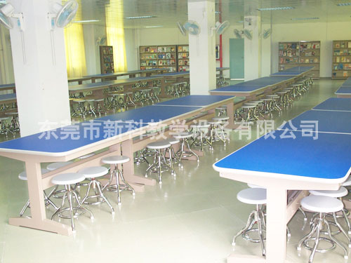 <a href='http://hzshdk.com/chanpin/110-1.html' target='1' style='font-size:18px; font-weight:bold; color:#000000;'>圖書閱覽室</a>8