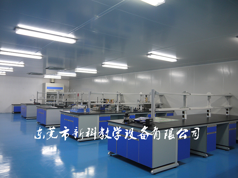 <a href='http://hzshdk.com/products/63-1.html' target='1' style='font-size:18px; font-weight:bold; color:#000000;'>中央實驗臺</a>案例