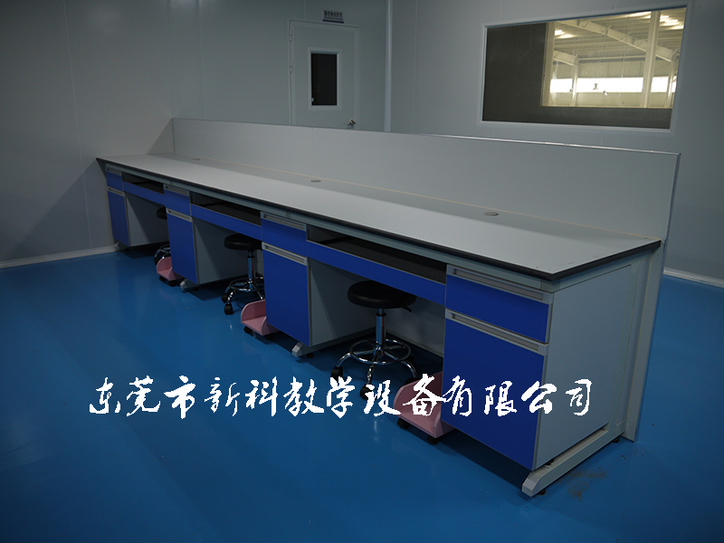 <a href='http://hzshdk.com/products/64-1.html' target='1' style='font-size:18px; font-weight:bold; color:#000000;'>實驗室邊臺</a>案例